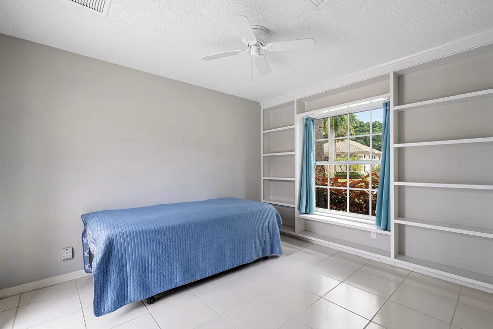 10599 Saint Thomas Drive Boca Raton, FL 33498