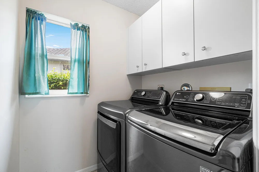 10599 Saint Thomas Drive Boca Raton, FL 33498