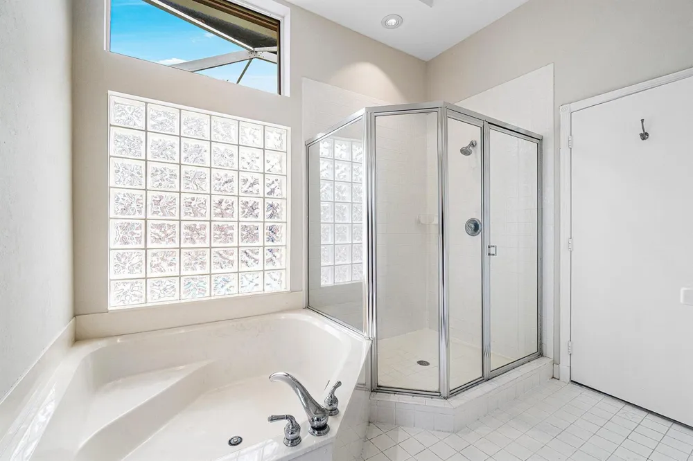 10599 Saint Thomas Drive Boca Raton, FL 33498