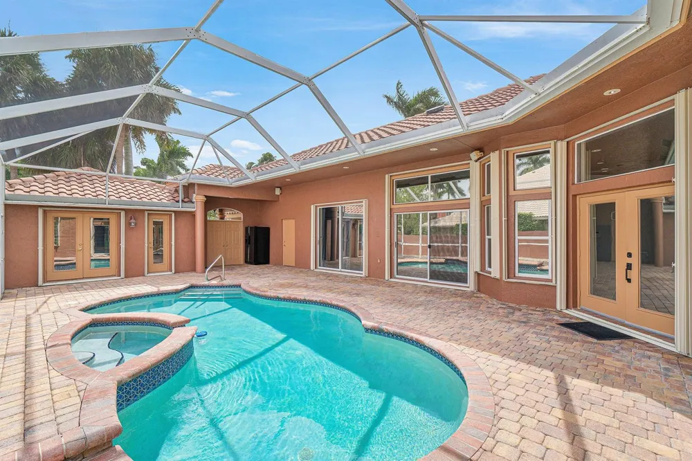 10599 Saint Thomas Drive Boca Raton, FL 33498