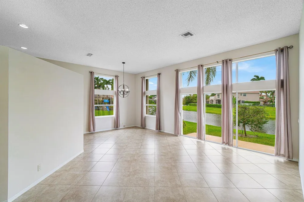10599 Saint Thomas Drive Boca Raton, FL 33498