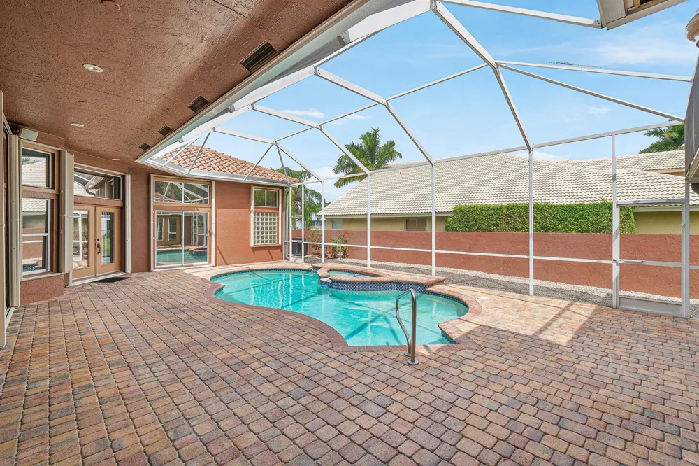 10599 Saint Thomas Drive Boca Raton, FL 33498