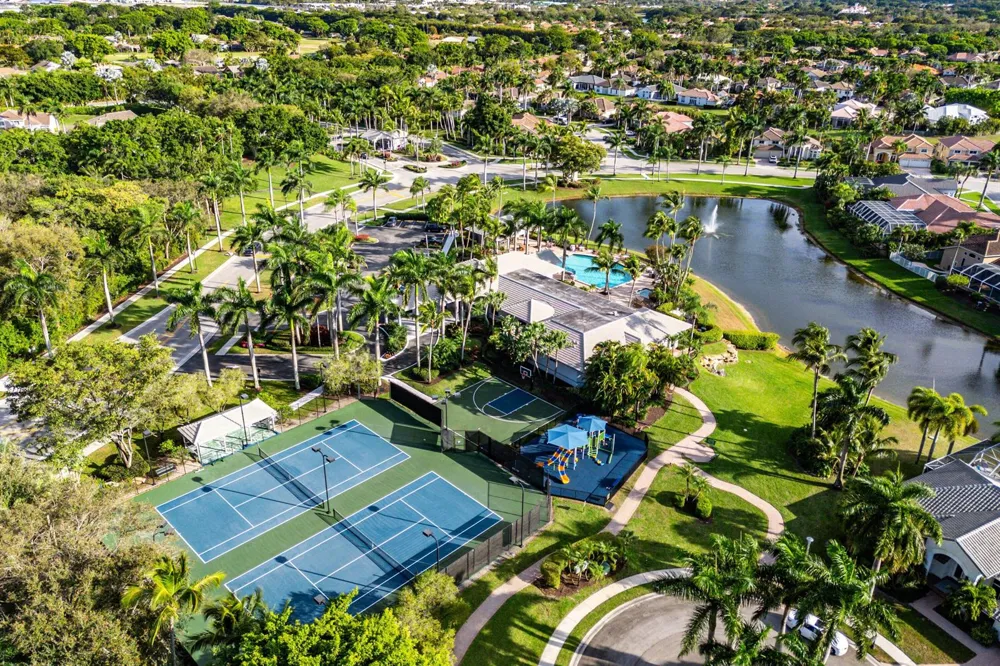 10599 Saint Thomas Drive Boca Raton, FL 33498
