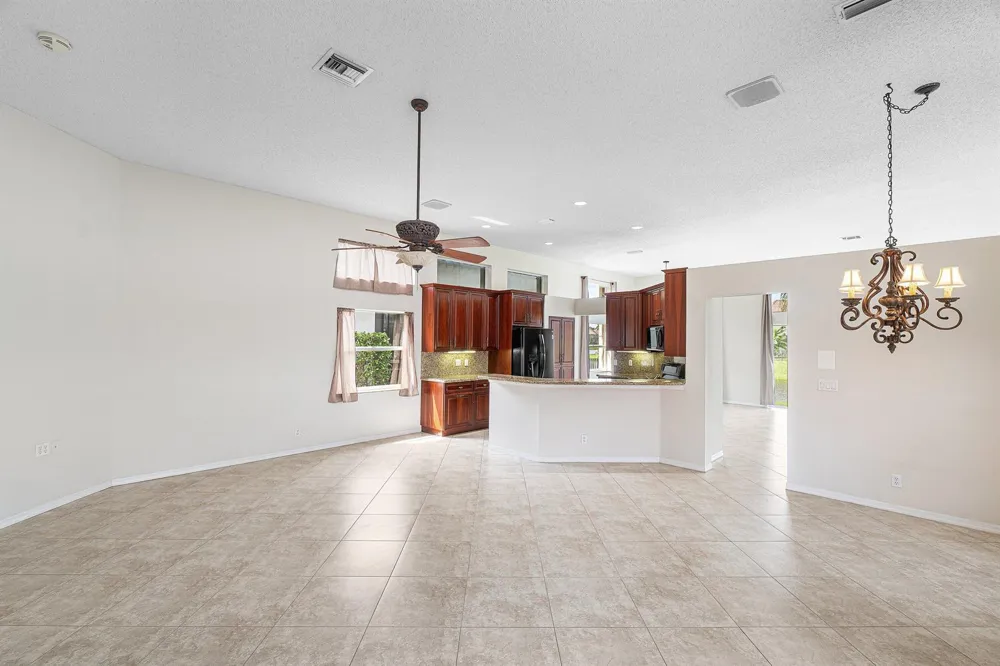 10599 Saint Thomas Drive Boca Raton, FL 33498