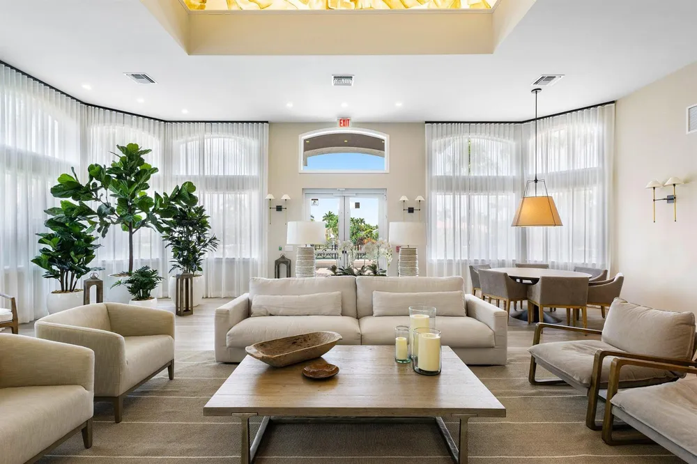 10599 Saint Thomas Drive Boca Raton, FL 33498