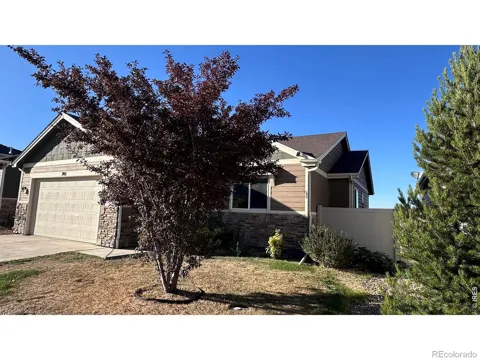 705 Country Trail