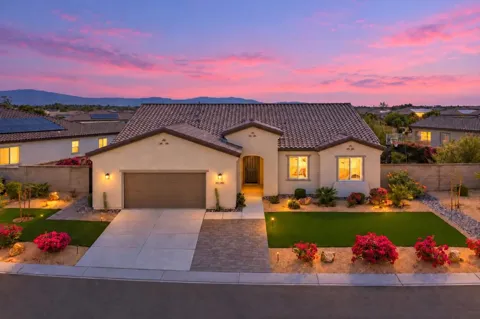 58280 Coral View Way