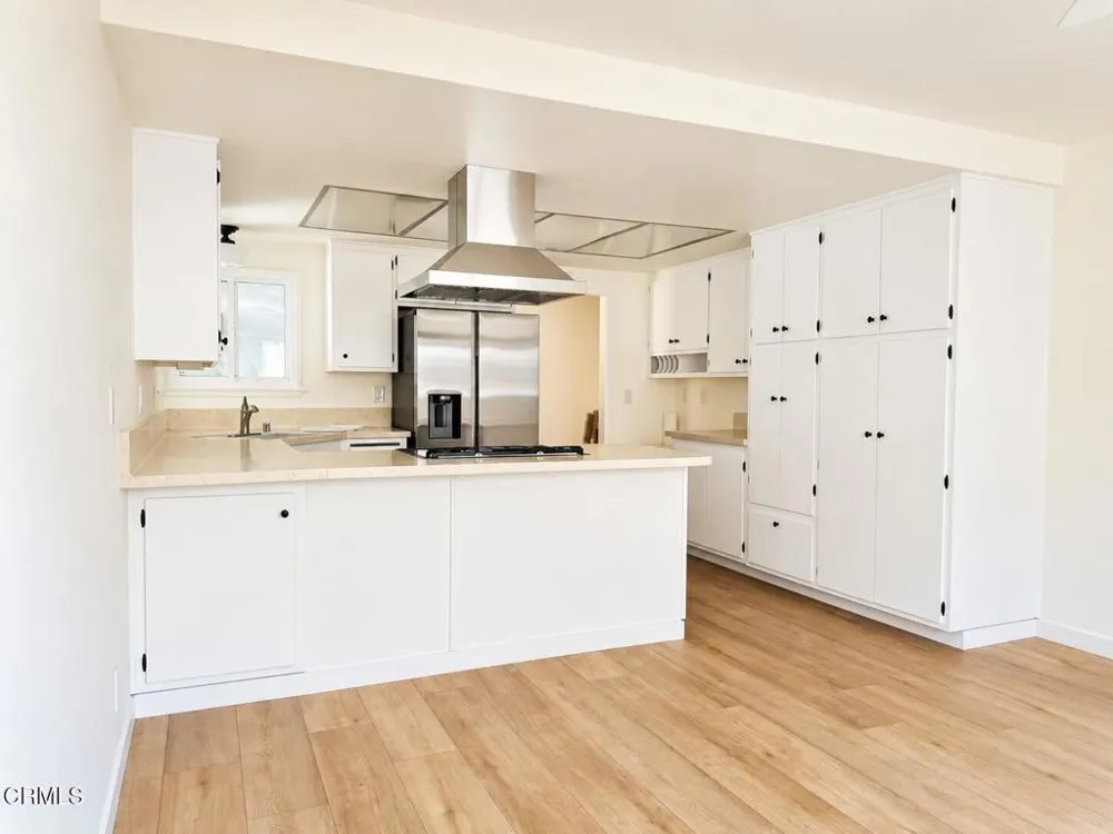5376 Lehigh Street Ventura, CA 93003