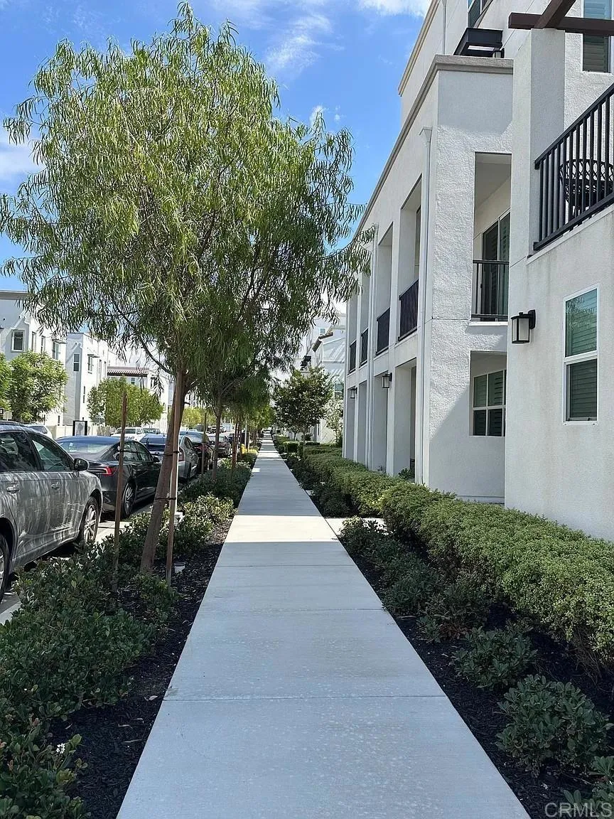 2015 Mindoro Lane #4 Chula Vista, CA 91915