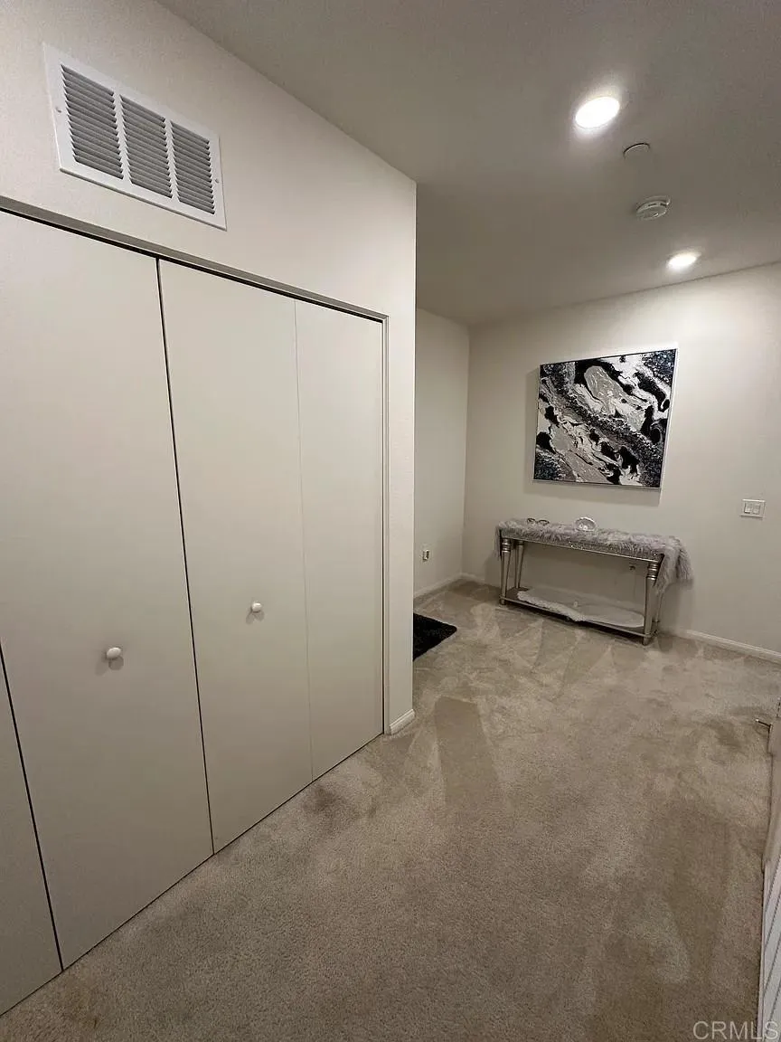 2015 Mindoro Lane #4 Chula Vista, CA 91915