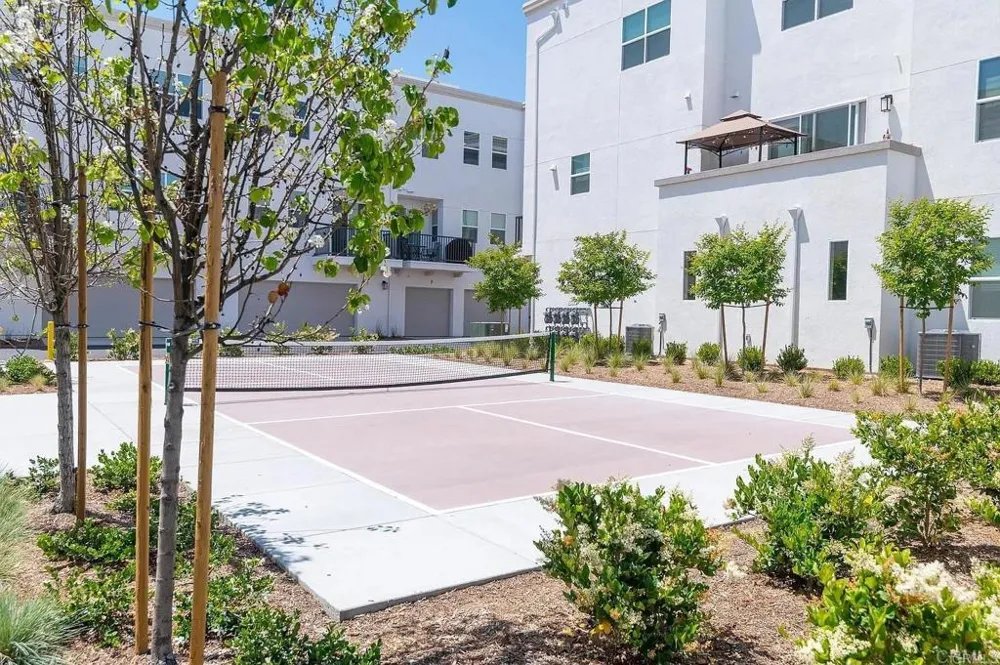 2015 Mindoro Lane #4 Chula Vista, CA 91915