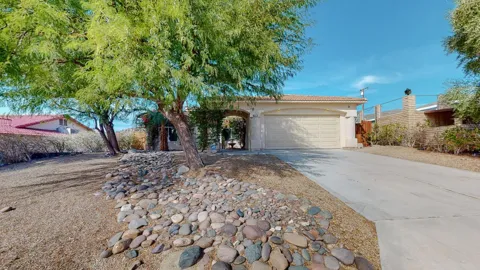 9319 Vista Del Valle