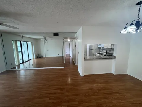 618 SEA PINE WAY #C2