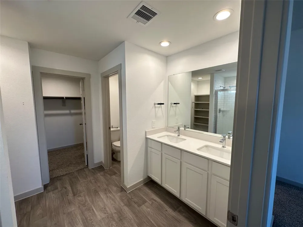 6918 Dell Vista Drive Rosenberg, TX 77469
