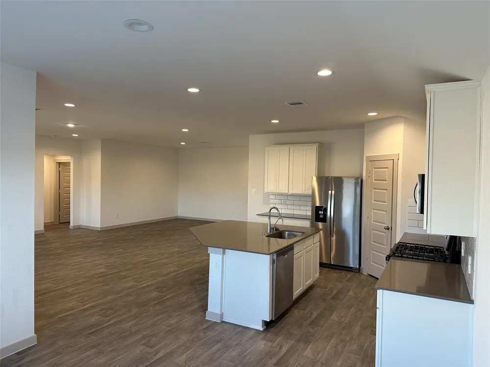 6918 Dell Vista Drive Rosenberg, TX 77469
