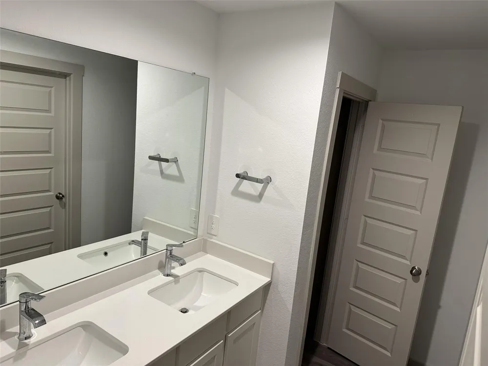 6918 Dell Vista Drive Rosenberg, TX 77469
