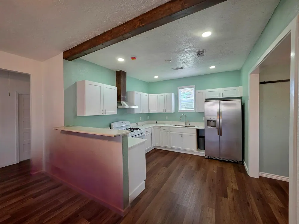 911 43rd Street Galveston, TX 77550