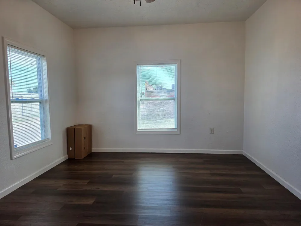 911 43rd Street Galveston, TX 77550