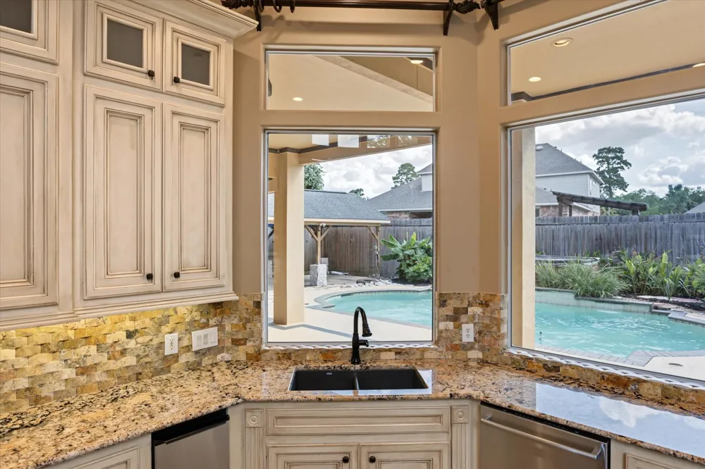 15818 Conners Ace Drive Spring, TX 77379