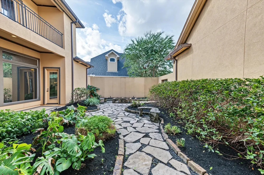 15818 Conners Ace Drive Spring, TX 77379