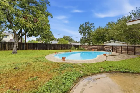 3023 Manila Drive