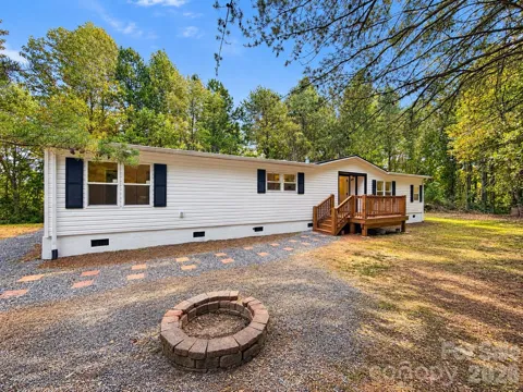 127 Pinnacle Heights Drive