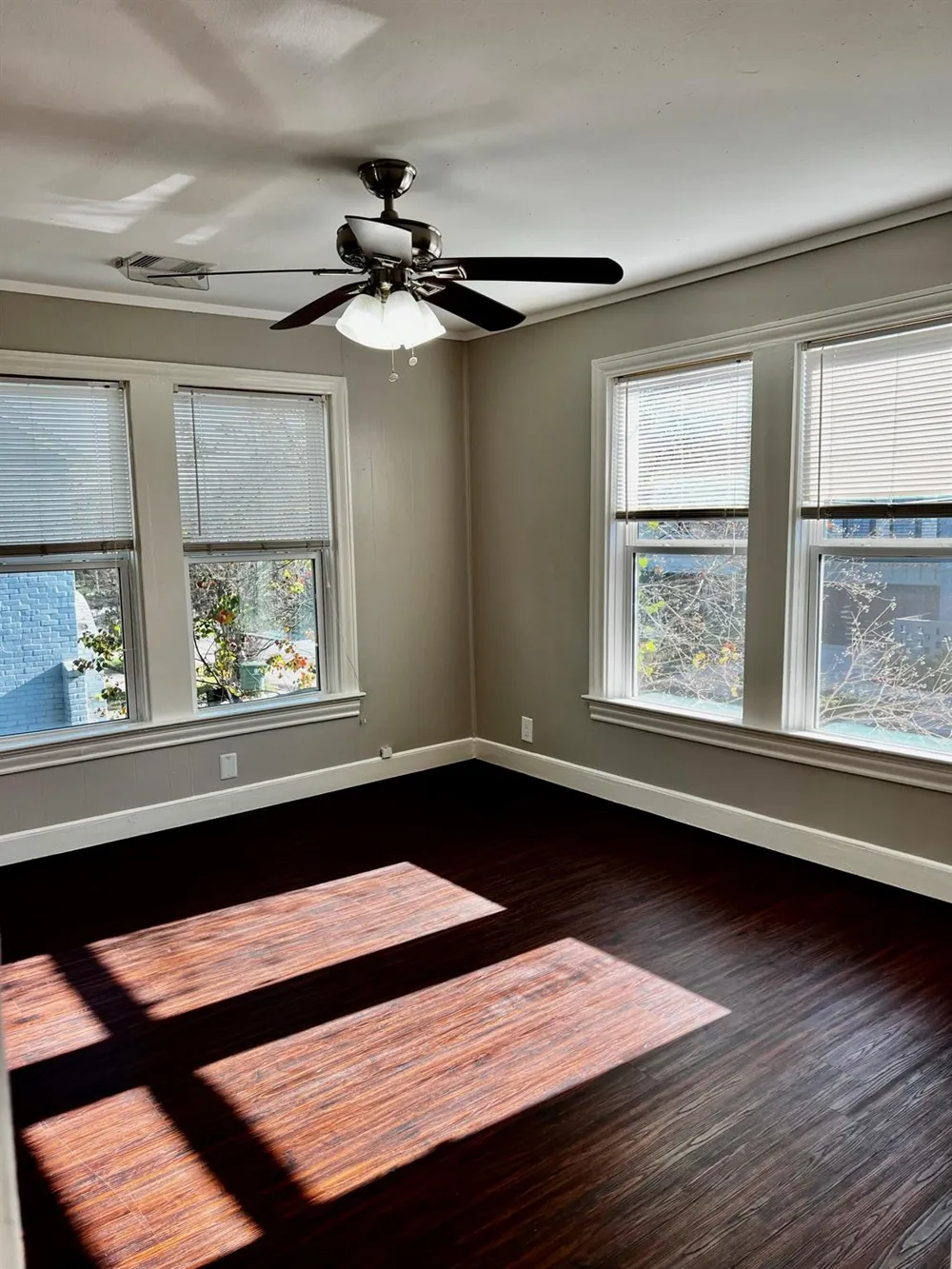 2411 Truxillo Street Houston, TX 77004