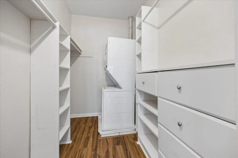 2100 Tanglewilde Street #261 Houston, TX 77063