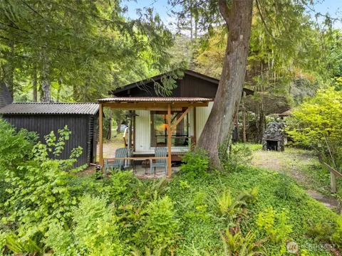 14910 River Lane
