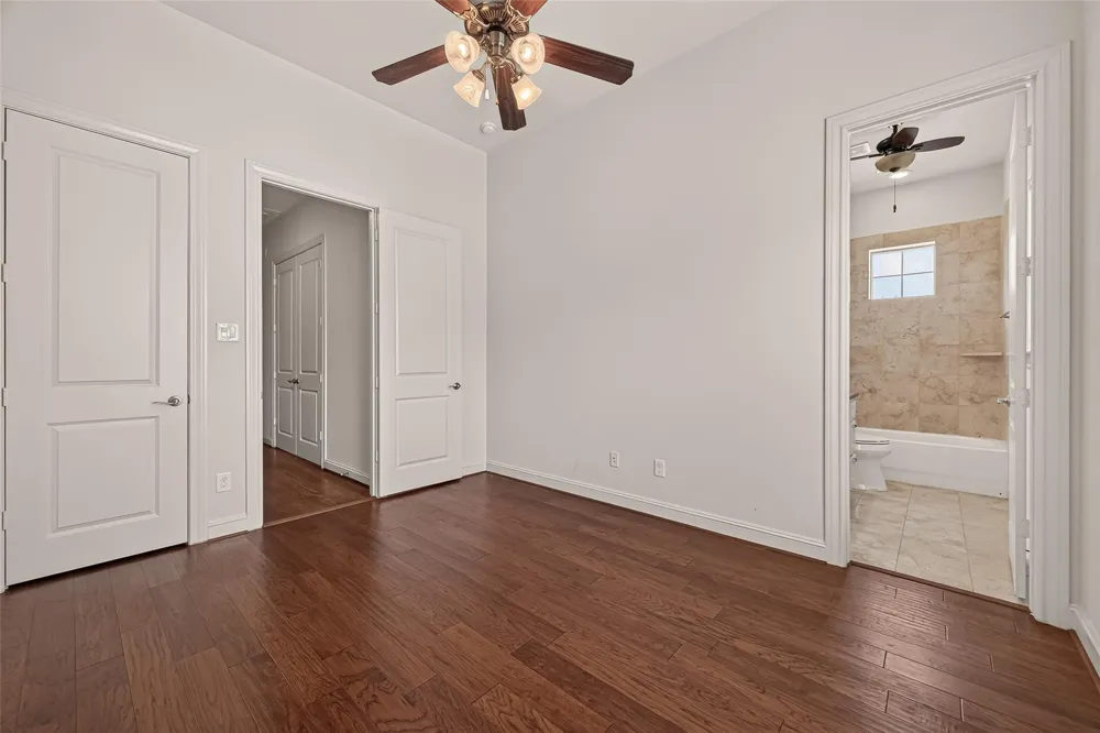 703 Live Oak Street Houston, TX 77003
