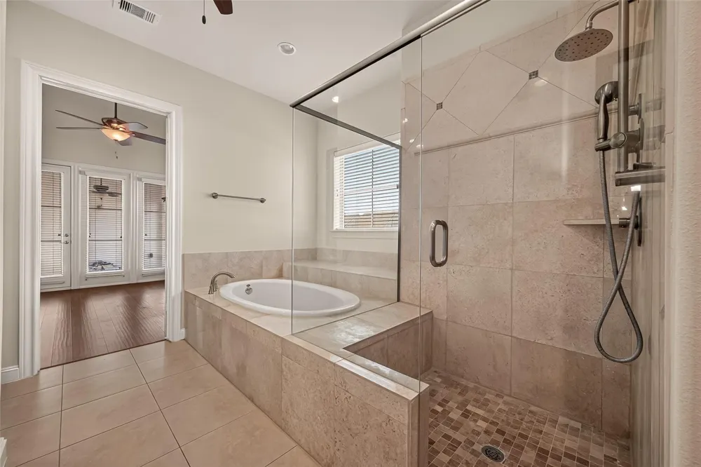 703 Live Oak Street Houston, TX 77003