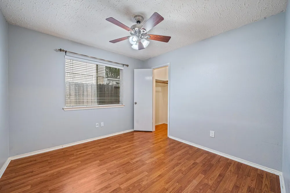 18123 Lake Bend Drive Houston, TX 77084