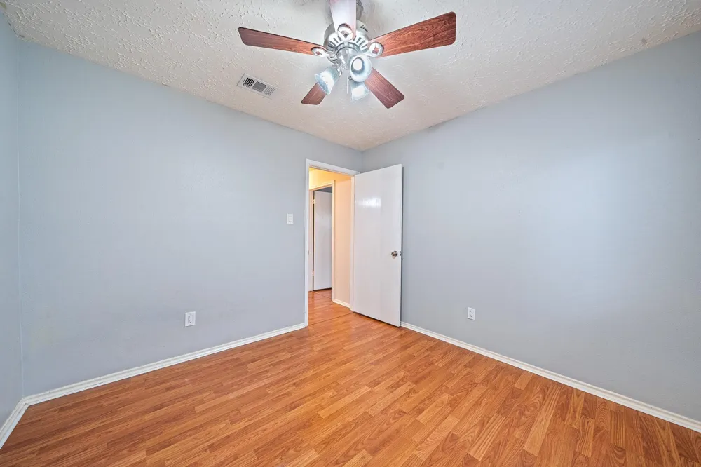 18123 Lake Bend Drive Houston, TX 77084