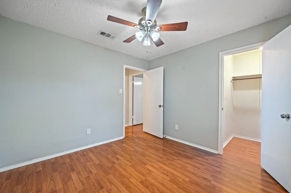 18123 Lake Bend Drive Houston, TX 77084