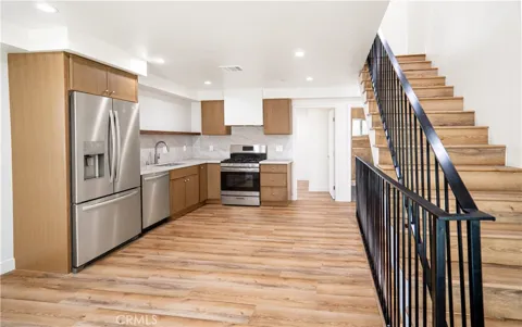 1122 Beachwood Drive #1/2