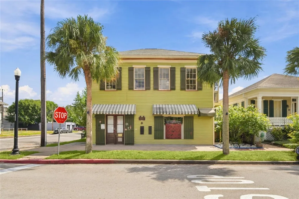 1201 Postoffice Galveston, TX 77550