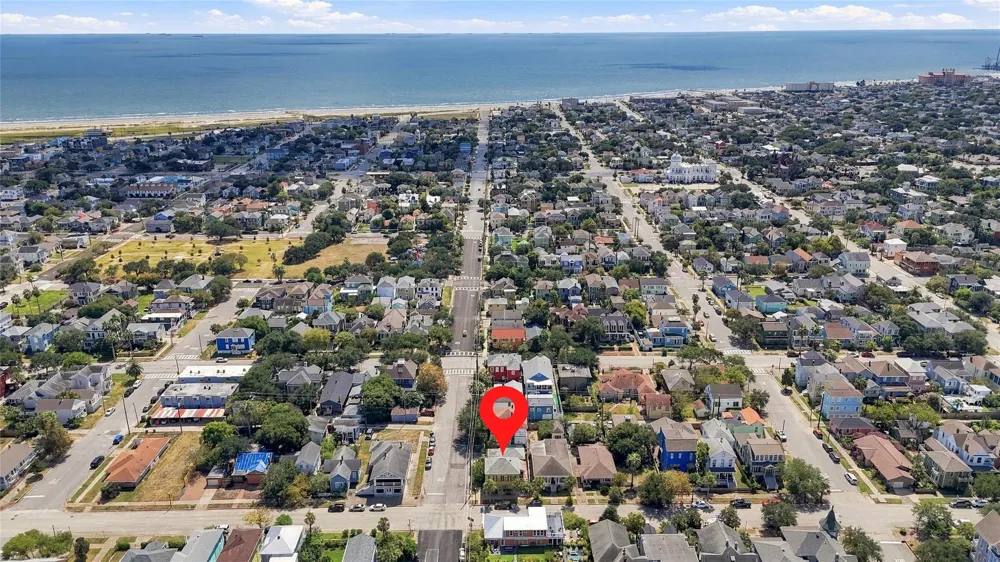1201 Postoffice Galveston, TX 77550