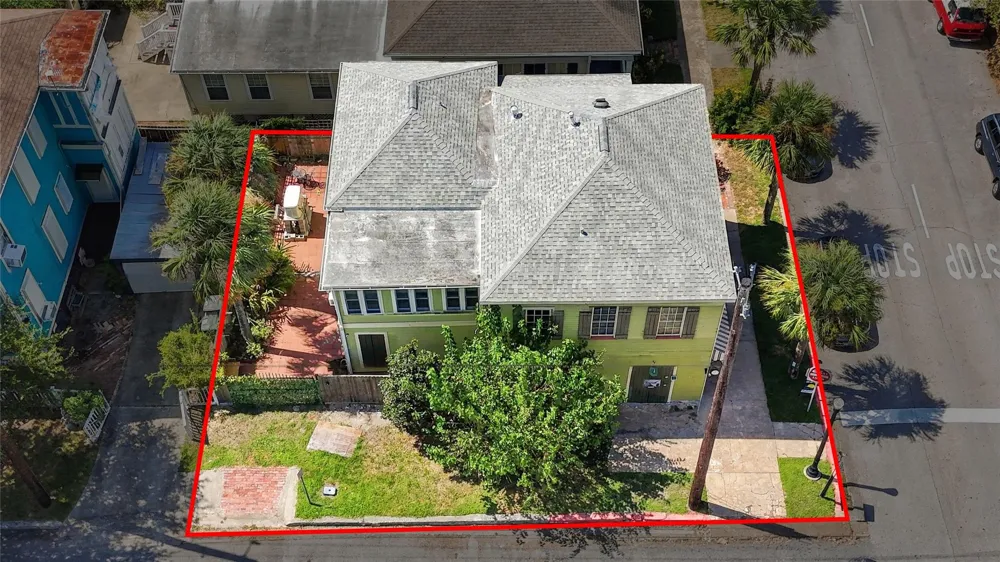 1201 Postoffice Galveston, TX 77550