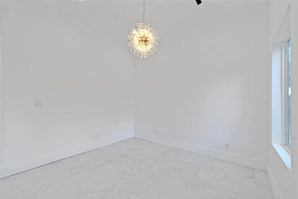 2217 Waterford Village Boulevard Missouri City, TX 77459