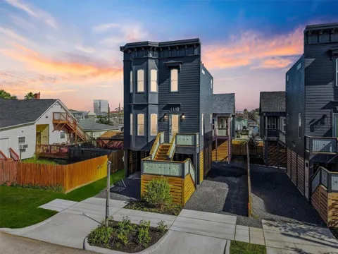 1112 30th Street