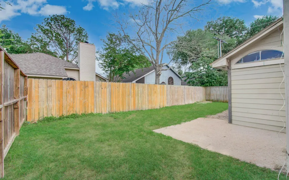 8622 Sparkling Springs Drive Houston, TX 77095
