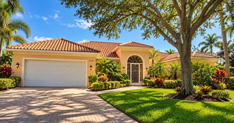 2172 VERO BEACH LANE