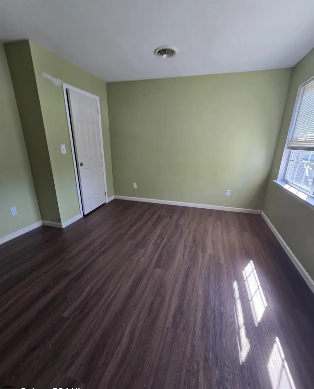 138 W Thompson Ave Pleasantville, NJ 08232