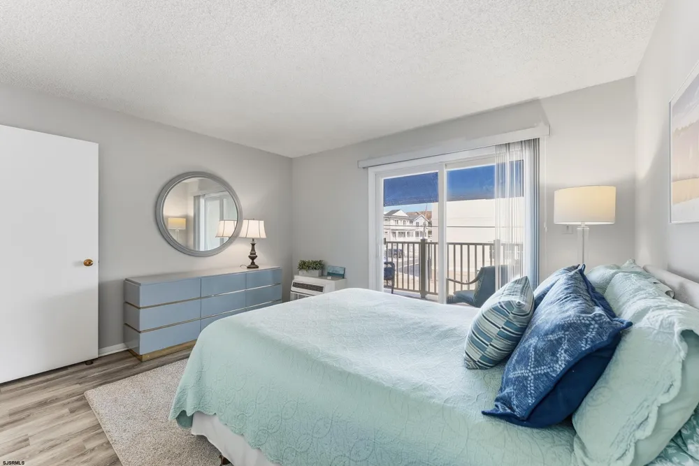 1008 Wesley Ave Ocean City, NJ 08226