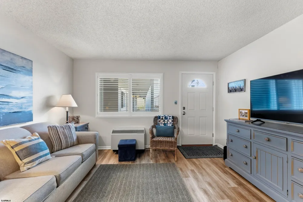 1008 Wesley Ave Ocean City, NJ 08226