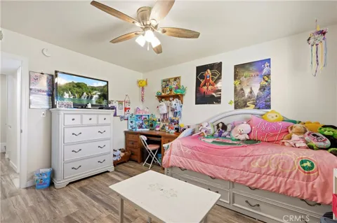 15612 Hillview