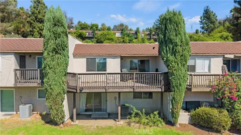 15612 Hillview