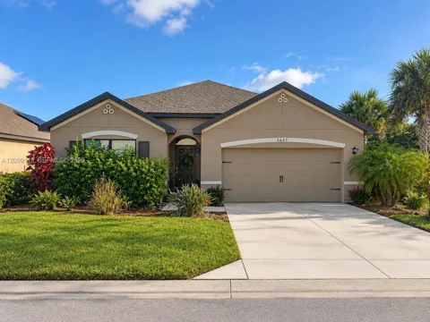 5623 Delight Dr