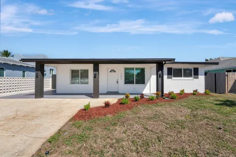 131 SE 4th Avenue