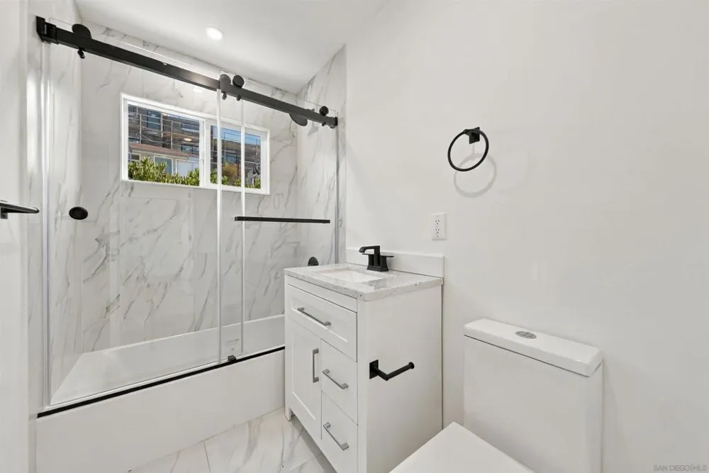 4768 Coronado Avenue San Diego, CA 92107